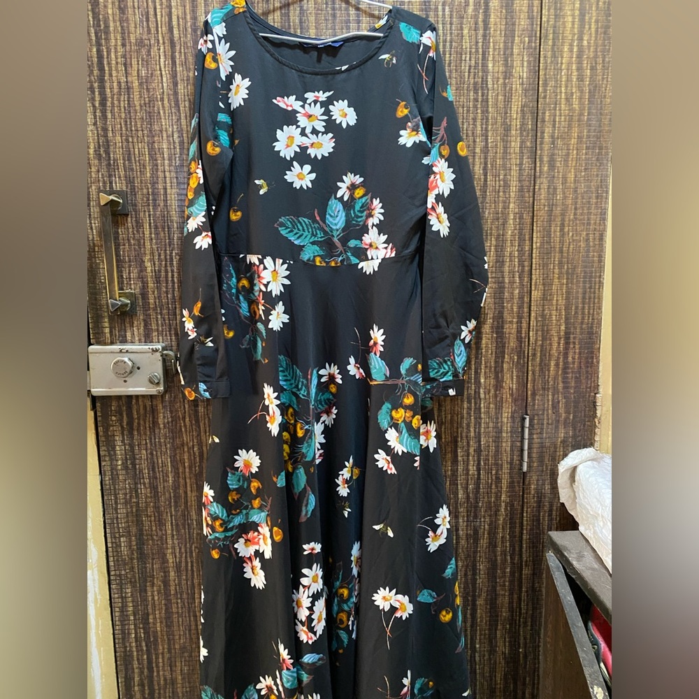 Maxi dress - Picture 4 of 5
